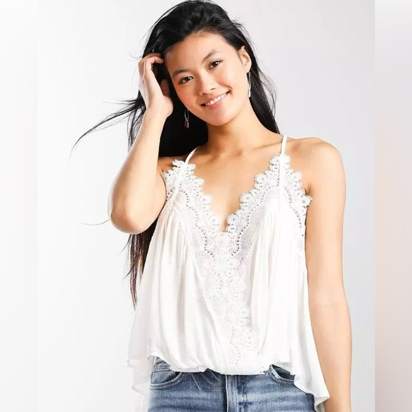 Mustard Seed Surplice Lace Trim Tank Top Size Small From Buckle - Picture 1 of 5